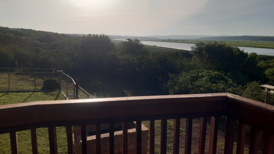 To Let 2 Bedroom Property for Rent in Gouritsmond Western Cape
